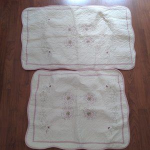 🔴 CLEARANCE 4/$20 Flower quilted pillow shams